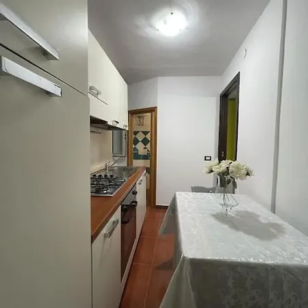 Mistral Apartment *